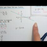 Cómo encontrar la ecuación de la recta en una función lineal