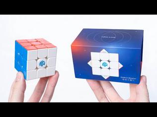Rubik's Cube 3x3 GAN 11 M Pro: The jewel of speed and precision in