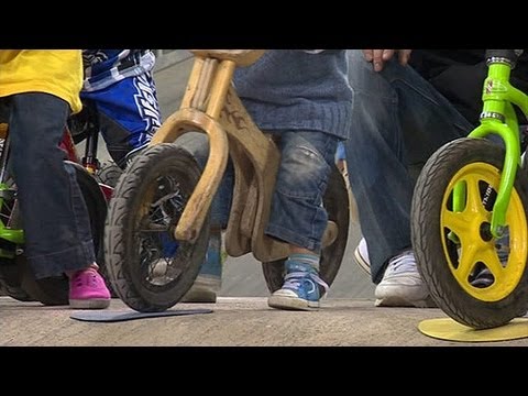 La magia de las bicicletas sin pedales de madera: una experiencia única para los más pequeños