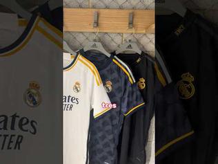 Real Madrid Conjunto Niño Camiseta y Pantalón Primera Equipación de la  Temporada 2023-2024 - Bellingham 5 - Replica Oficial con Licencia Oficial -  Niño (2 Años) : : Moda