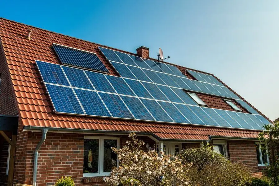 Beneficios de los componentes solares fotovoltaicos para tu hogar