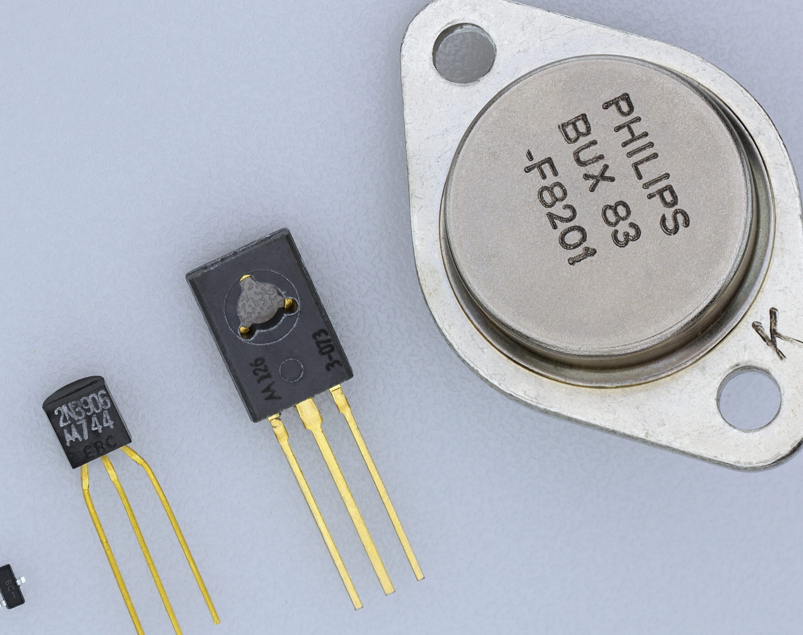 Conoce los 10 tipos de transistores más comunes