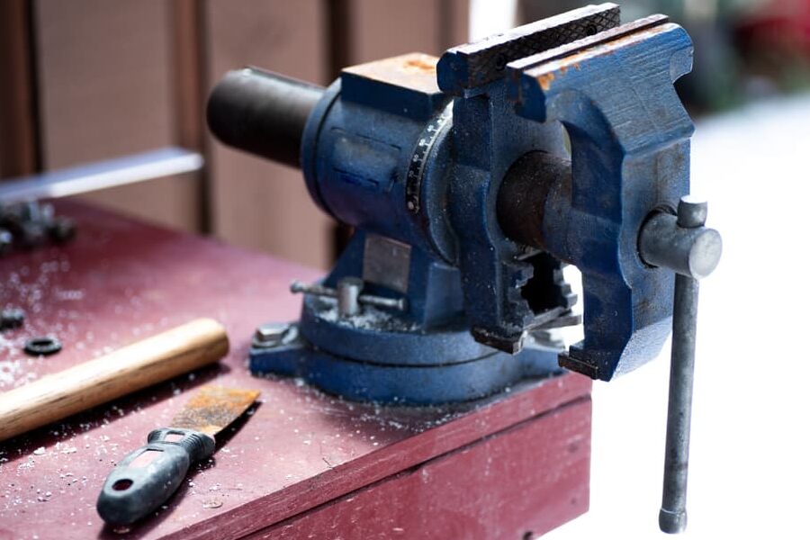 La importancia de la función del tornillo de banco en el trabajo de carpintería