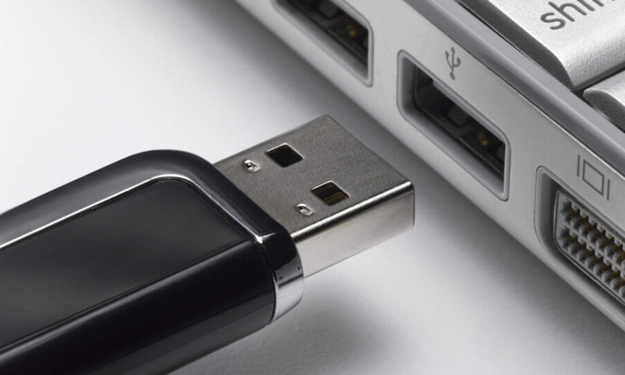 Origen y evolución de la memoria USB: un invento revolucionario